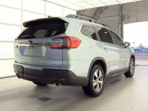 Used 2023 Subaru Ascent Premium w/ Convenience Package AWD/4WD image 4