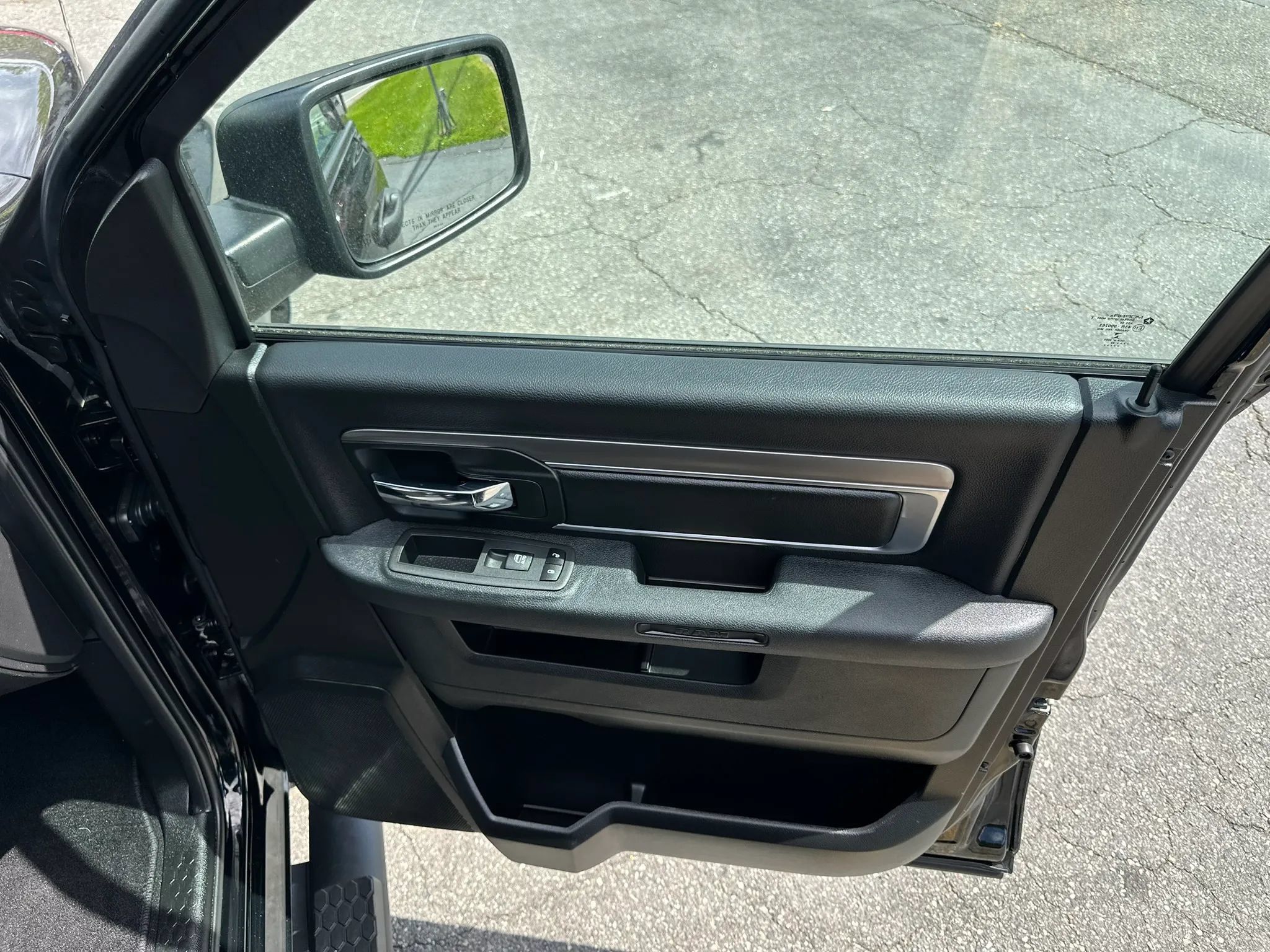 Used 2022 RAM 1500 Warlock w/ Electronics Group AWD/4WD image 33