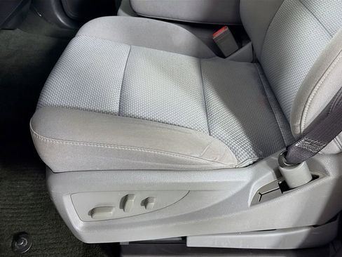 Used 2017 Chevrolet Silverado 1500 LT w/ All Star Edition image 21