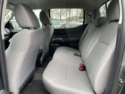 Used 2021 Toyota Tacoma SR5 image 13