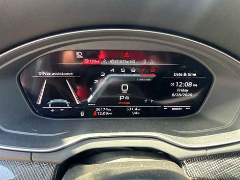 Used 2022 Audi SQ5 Premium Plus AWD/4WD image 24