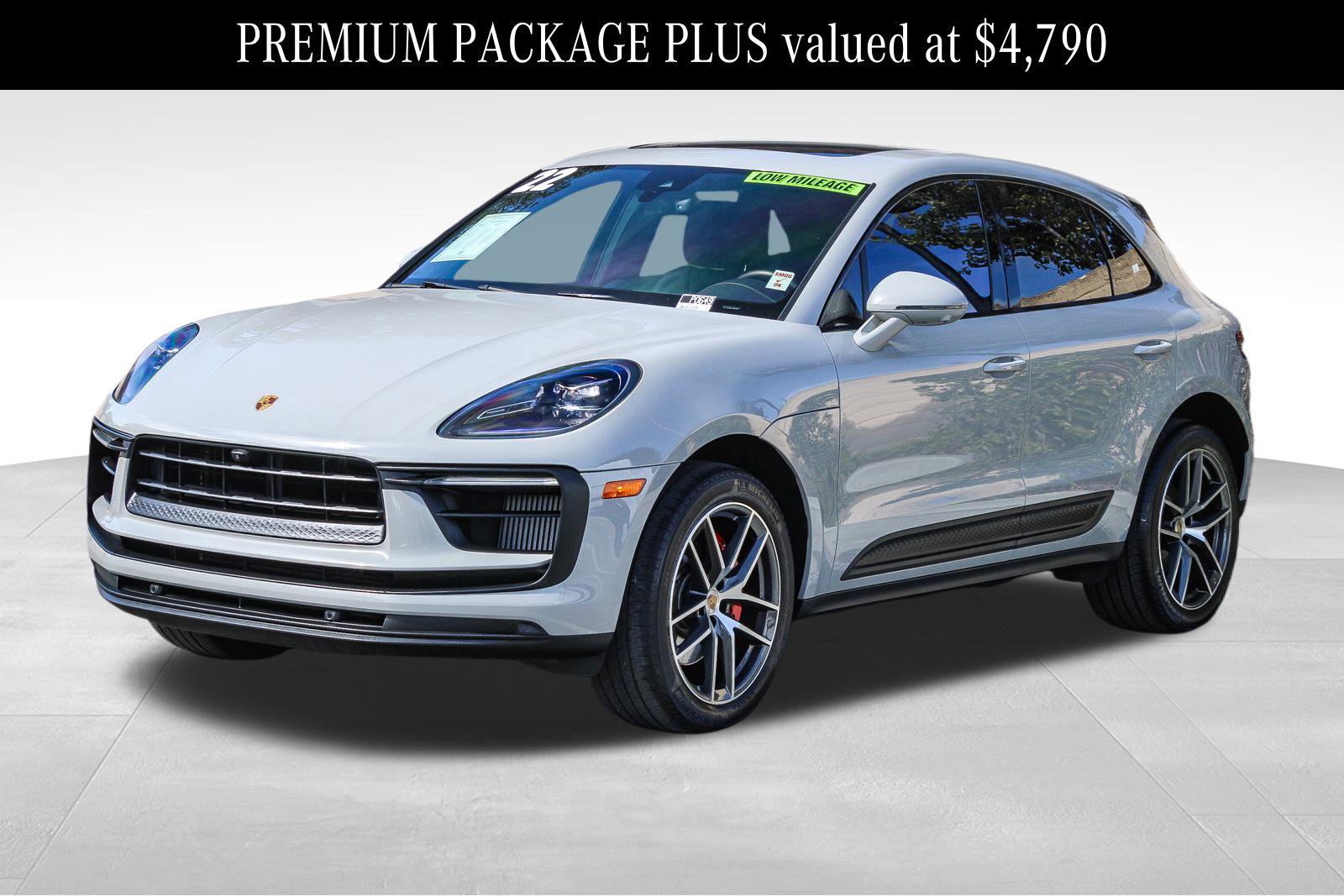 Used 2022 Porsche Macan S w/ Premium Package Plus AWD/4WD image 3