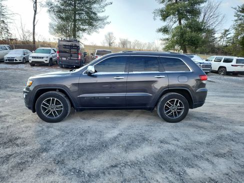 Certified 2020 Jeep Grand Cherokee Limited image 2