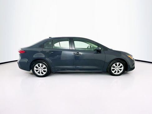 Used 2025 Toyota Corolla LE image 10