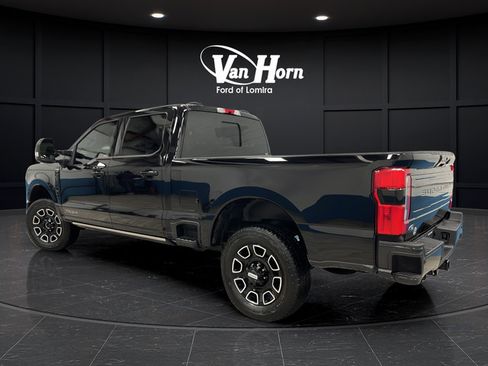 Used 2026 Ford F250 Platinum AWD/4WD image 5