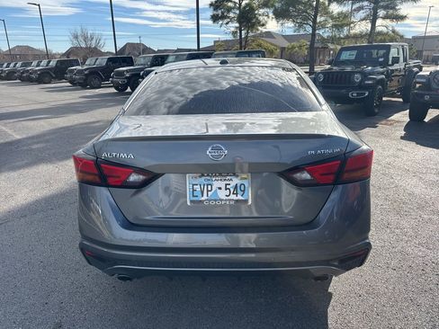 Used 2019 Nissan Altima 2.5 Platinum image 3