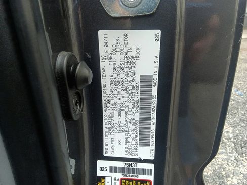 Used 2011 Toyota Tacoma 4x4 Regular Cab image 18