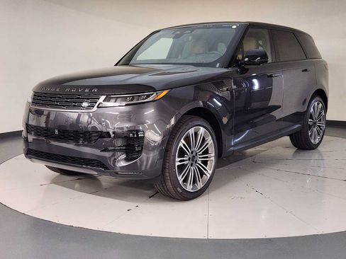 New 2026 Land Rover Range Rover Sport SE AWD/4WD image 2