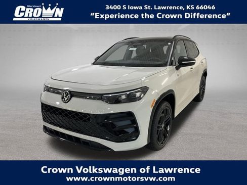 New 2026 Volkswagen Tiguan SE R-Line AWD/4WD image 1