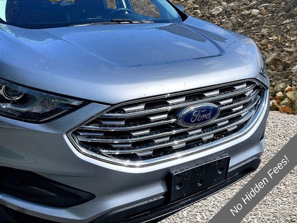 Used 2020 Ford Edge SE FWD image 24