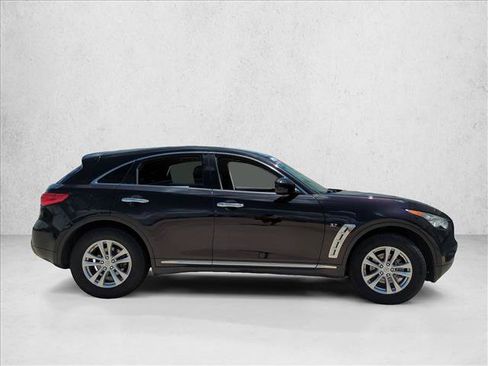 Used 2017 INFINITI QX70 2WD image 4