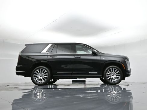 Used 2026 Cadillac Escalade Platinum Luxury image 52