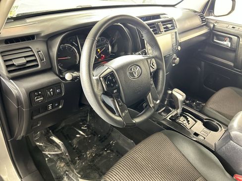 Used 2024 Toyota 4Runner TRD Off-Road image 12