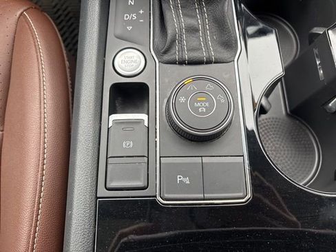 Used 2022 Volkswagen Atlas SEL image 35