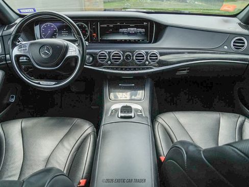 Used 2017 Mercedes-Benz S 550 4MATIC Sedan image 33