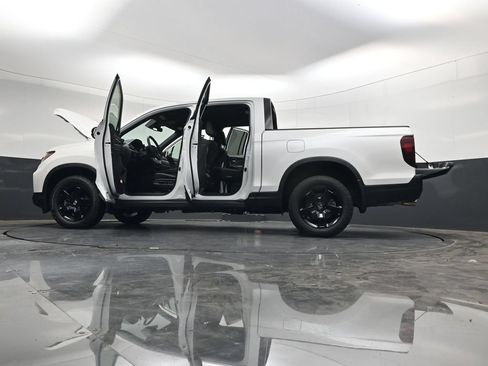 Certified 2026 Honda Ridgeline Black Edition image 47