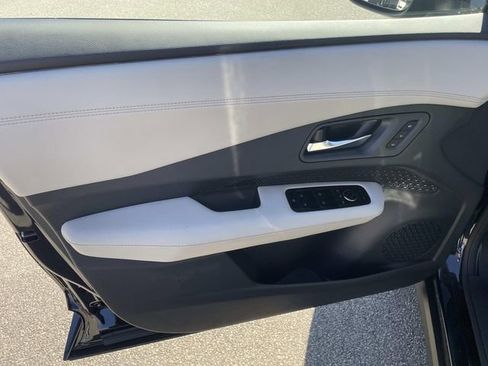 Certified 2023 Nissan Ariya FWD image 19