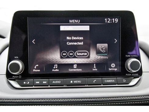 Certified 2025 Nissan Rogue S image 20