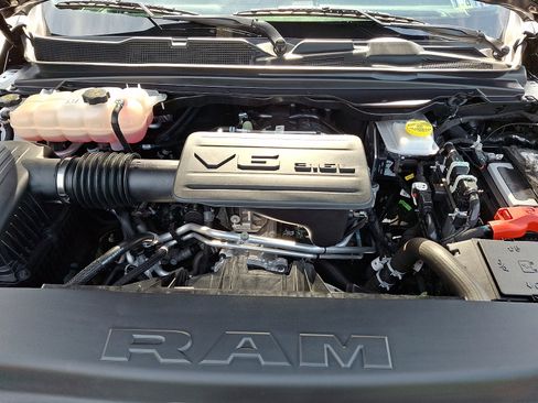 Used 2025 RAM 1500 Big Horn AWD/4WD image 27