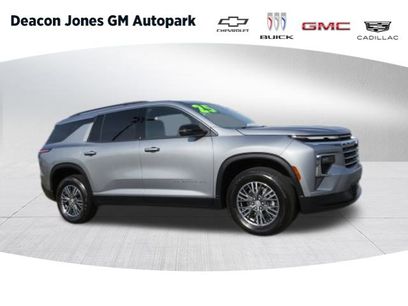 Certified 2025 Chevrolet Traverse LT