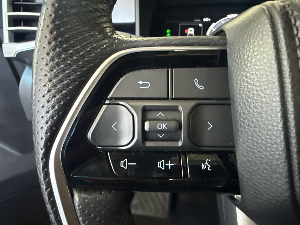Used 2024 Toyota Tundra Platinum w/ TRD Off-Road Package AWD/4WD image 10