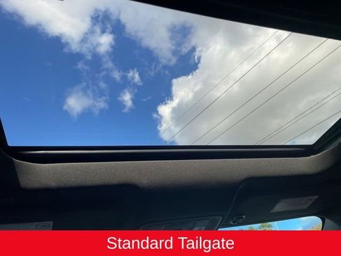 Used 2023 Chevrolet Silverado 2500 High Country w/ Z71 Off-Road Package image 43