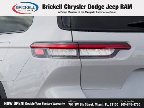 New 2025 Jeep Grand Cherokee L Limited image 9