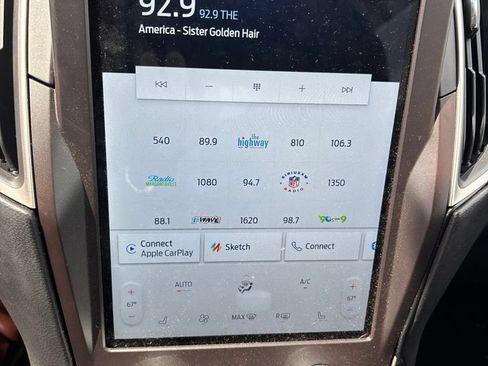 Used 2021 Ford Edge SEL w/ Convenience Package FWD image 10