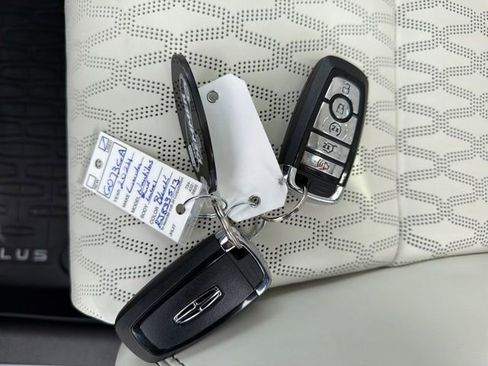 Used 2024 Lincoln Nautilus Black Label w/ Jet Appearance Package (87T) image 33