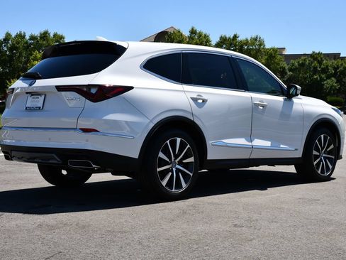 Certified 2026 Acura MDX FWD w/ Technology Package image 7