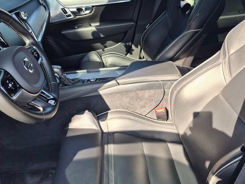 Used 2020 Volvo S90 T6 R-Design w/ Protection Package Premier AWD/4WD image 8