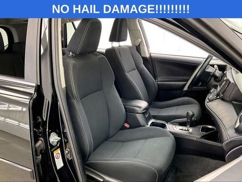 Used 2016 Toyota RAV4 XLE AWD/4WD image 7