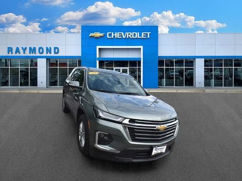 Certified 2023 Chevrolet Traverse LT FWD image 10