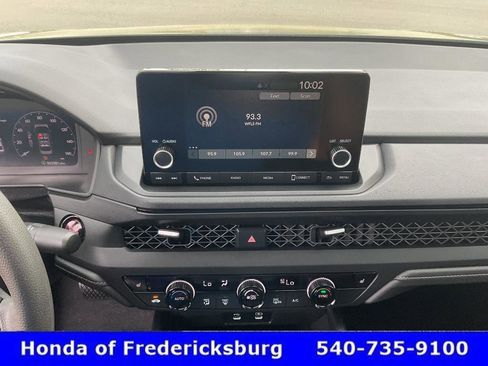 Used 2025 Honda Accord SE image 31