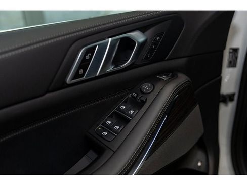 New 2026 BMW X5 xDrive50e w/ Premium Package image 53