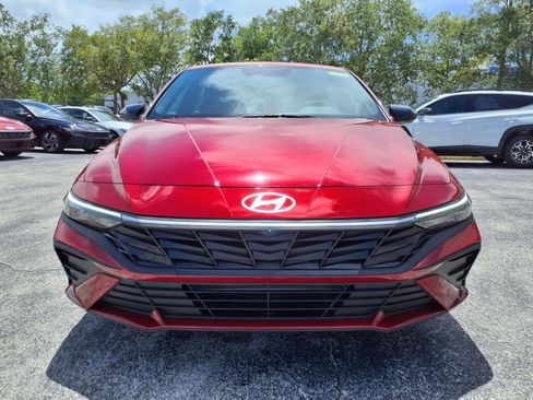 New 2025 Hyundai Elantra Sport image 2