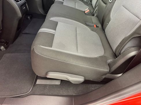 Used 2025 Chevrolet Blazer LT FWD image 24
