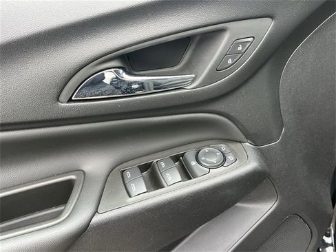 Certified 2023 Chevrolet Equinox LT image 22
