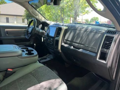 Used 2018 RAM 1500 Big Horn AWD/4WD image 23