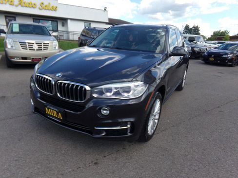 Used 2016 BMW X5 xDrive35i w/ Premium Package image 3