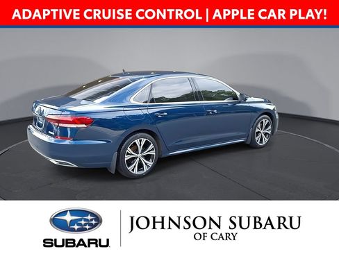 Used 2021 Volkswagen Passat 2.0T SE FWD image 4