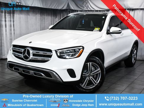 Used 2021 Mercedes-Benz GLC 300 4MATIC image 1