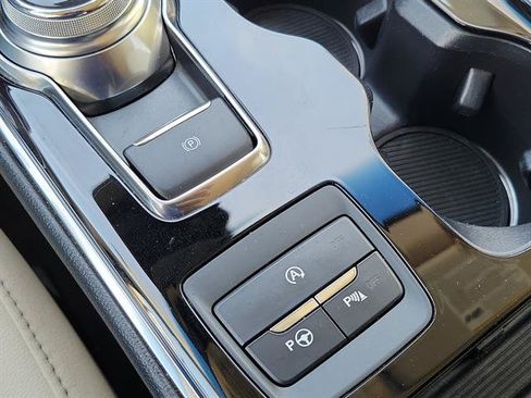 Used 2019 Ford Edge Titanium w/ Equipment Group 301A FWD image 53