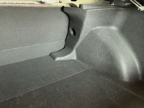 Used 2024 Toyota Corolla LE FWD image 27