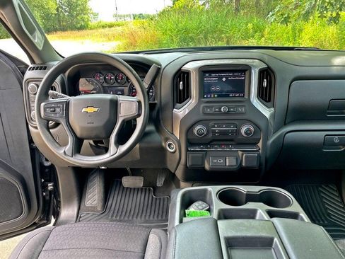 Used 2022 Chevrolet Silverado 1500 Custom image 19