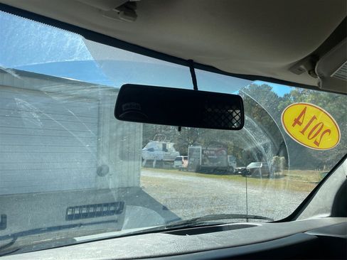 Used 2014 Chevrolet Express 2500 2500 Cargo image 18