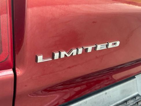 Used 2019 RAM 1500 Limited AWD/4WD image 23
