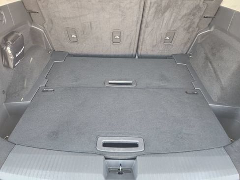 Used 2023 Nissan Rogue Platinum w/ Platinum Premium Package AWD/4WD image 38