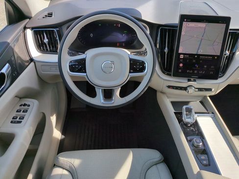 New 2026 Volvo XC60 T8 Ultra w/ Protection Package Premier image 12