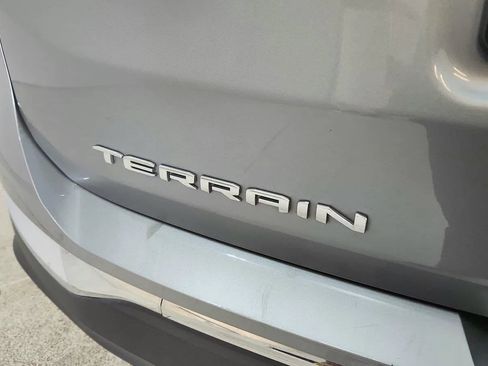 Used 2024 GMC Terrain SLT AWD/4WD image 33